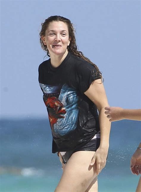 drew barrymore bikini pics|Reese, Cameron and Drew Flaunt Bikini Bods—See the Pics!